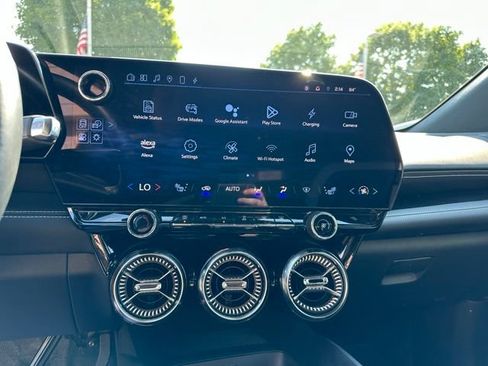 Certified 2024 Chevrolet Blazer EV LT AWD/4WD image 16