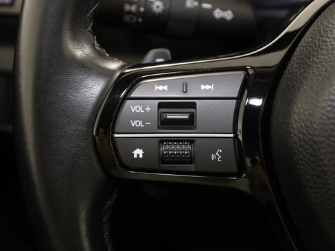 Used 2023 Honda Pilot Touring image 36