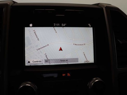 Used 2018 Ford F150 Lariat w/ Equipment Group 502A Luxury AWD/4WD image 11