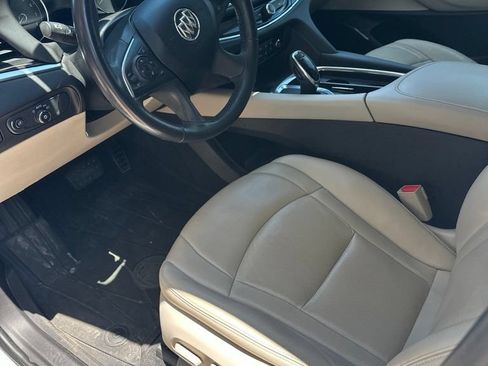 Used 2019 Buick Enclave Premium AWD/4WD image 9