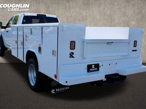 New 2024 RAM 5500 Tradesman w/ Chrome Appearance Group image 11