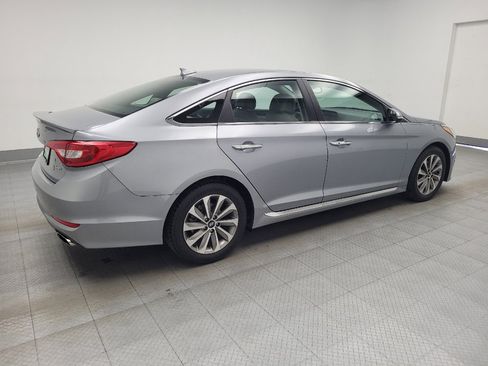 Used 2016 Hyundai Sonata Sport w/ Option Group 1V image 10