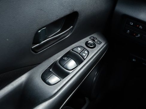Used 2024 Nissan Kicks S FWD image 19