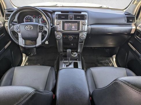 Used 2019 Toyota 4Runner SR5 Premium AWD/4WD image 18