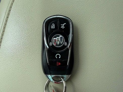 Used 2021 Buick Enclave Premium w/ Surround and Sites Package AWD/4WD image 33