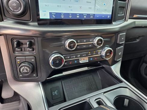 Used 2022 Ford F150 Platinum w/ Equipment Group 701A High AWD/4WD image 27