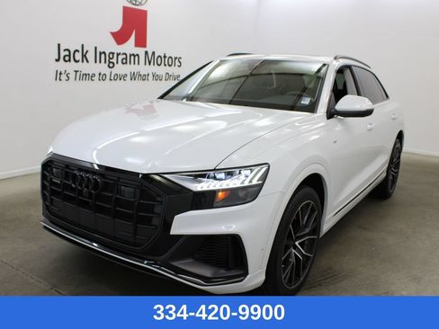Used 2023 Audi Q8 Premium Plus w/ Premium Plus Package AWD/4WD image 1