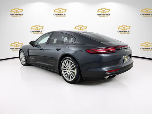 Used 2018 Porsche Panamera 4 w/ Premium Package Plus AWD/4WD image 6