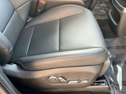 New 2026 Hyundai Ioniq 9 Limited AWD/4WD image 19