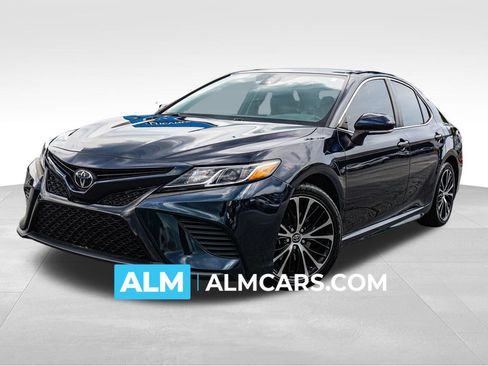 Used 2019 Toyota Camry SE w/ Convenience Package FWD image 1
