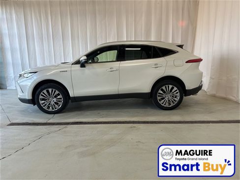 Used 2021 Toyota Venza Limited w/ Advanced Technology Package image 25