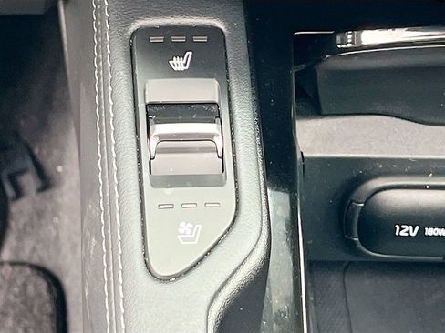 Used 2025 Kia Telluride EX w/ EX Captain's Chair Package FWD image 20