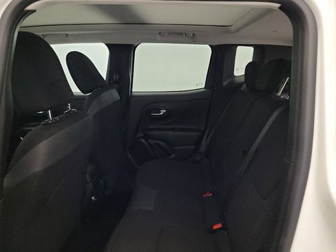 Used 2020 Jeep Renegade Altitude AWD/4WD image 18