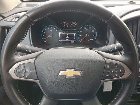 Used 2017 Chevrolet Colorado Z71 AWD/4WD image 21