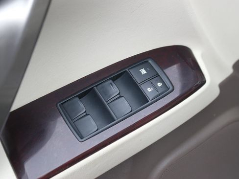 Used 2016 Lexus GX 460 Base image 13