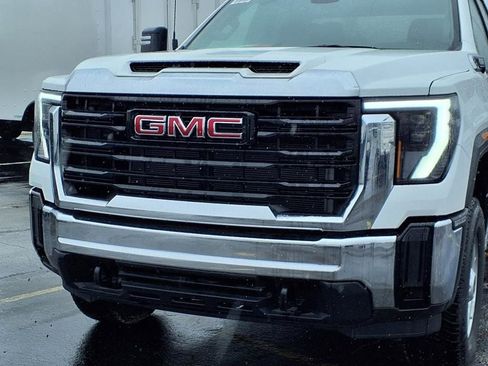 New 2025 GMC Sierra 3500 Pro w/ Convenience Package image 20