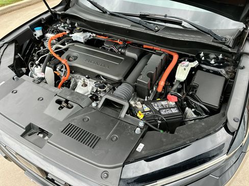 Used 2024 Honda CR-V Sport image 26