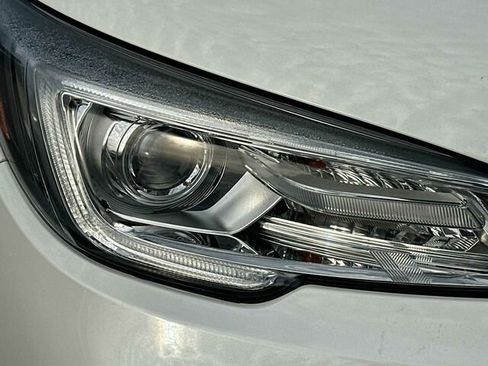 Used 2021 Subaru Ascent 8-Passenger image 32