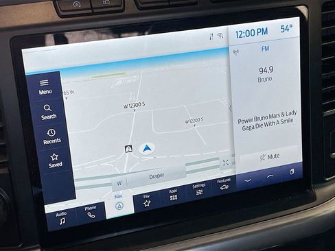 Used 2021 Ford F150 Lariat image 13