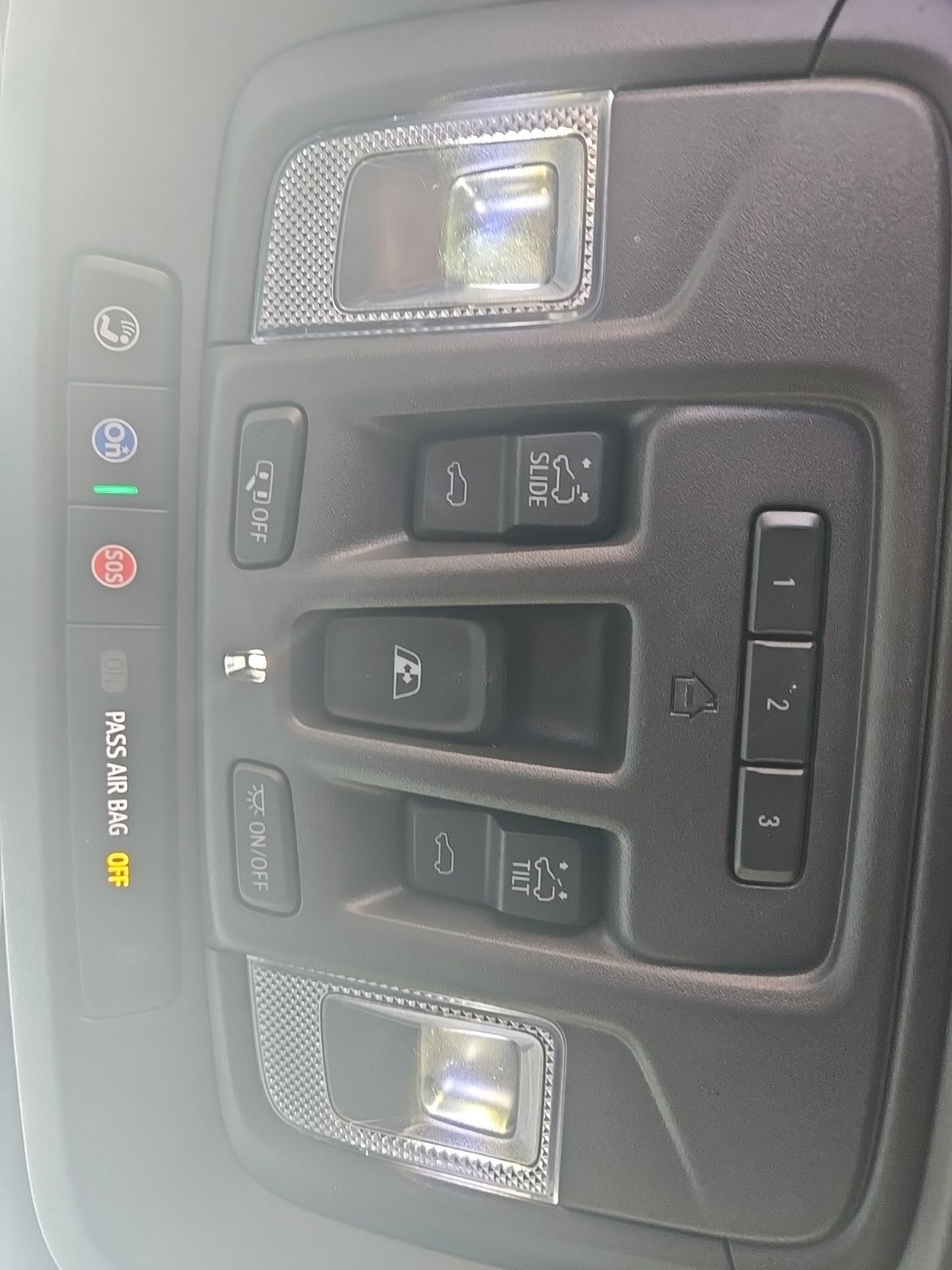 Used 2023 GMC Sierra 2500 AT4 w/ AT4 Premium Plus Package AWD/4WD image 33