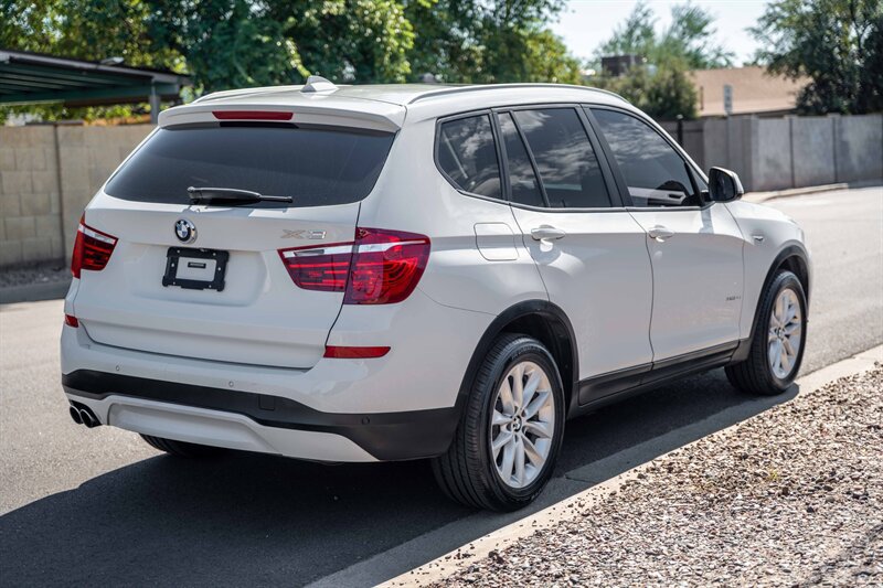 Used 2016 BMW X3 xDrive28i AWD/4WD image 5