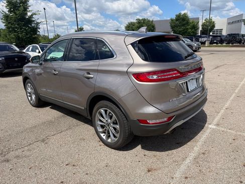 Used 2019 Lincoln MKC Select w/ Select Plus Package AWD/4WD image 7