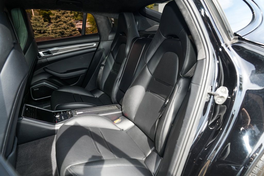 Certified 2018 Porsche Panamera Turbo AWD/4WD image 33