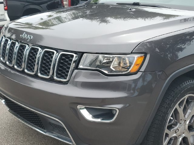 Used 2020 Jeep Grand Cherokee Limited RWD image 10