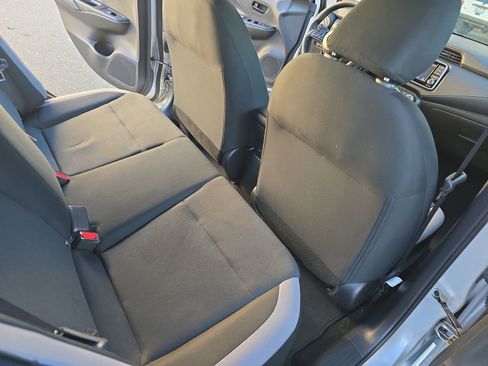 Used 2025 Nissan Versa S image 17