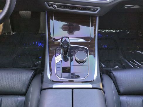 Used 2019 BMW X5 xDrive40i w/ Executive Package image 18