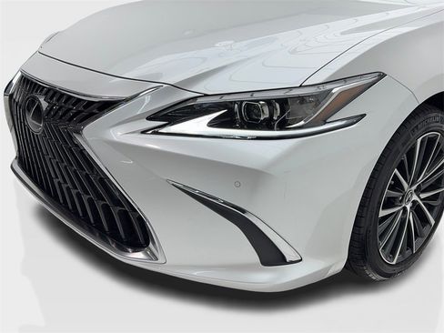 Used 2022 Lexus ES 350 w/ Premium Package image 5
