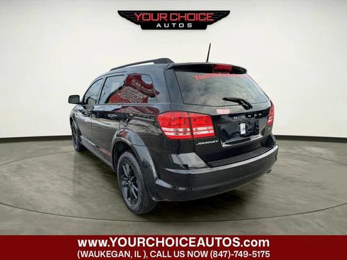 Used 2020 Dodge Journey SE w/ Blacktop Package image 3