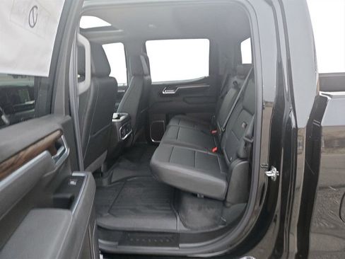 New 2026 GMC Sierra 1500 SLT w/ SLT Premium Package image 30