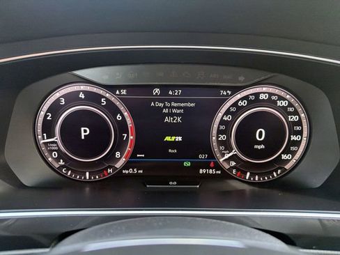 Used 2019 Volkswagen Tiguan SEL R-Line AWD/4WD image 15