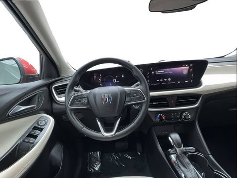 Used 2024 Buick Encore GX Preferred w/ Comfort Package FWD image 34