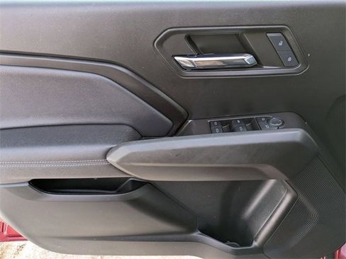 Used 2024 GMC Canyon Elevation w/ Convenience Package image 12