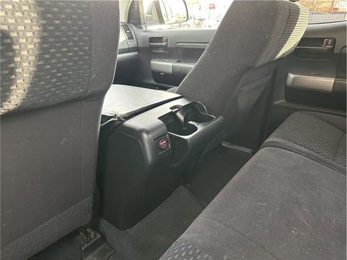 Used 2011 Toyota Tundra 4x4 Double Cab image 25