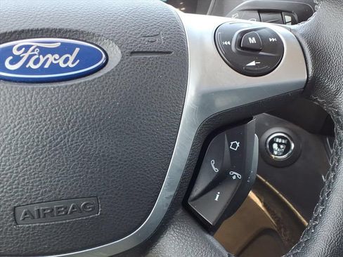Used 2014 Ford Escape Titanium FWD image 29