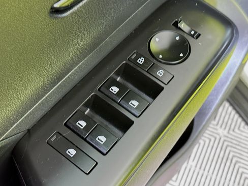 Used 2024 Hyundai Kona SEL FWD image 17
