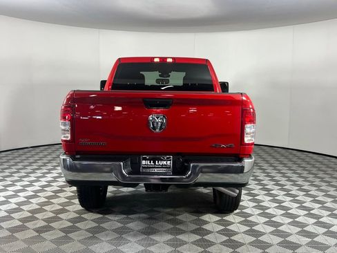 Used 2024 RAM 2500 Big Horn w/ Bed Utility Group image 9