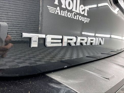 Used 2015 GMC Terrain Denali image 8