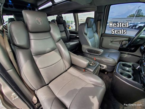 Used 2020 GMC Savana 2500 Extended w/ Enhanced Convenience Package RWD image 8
