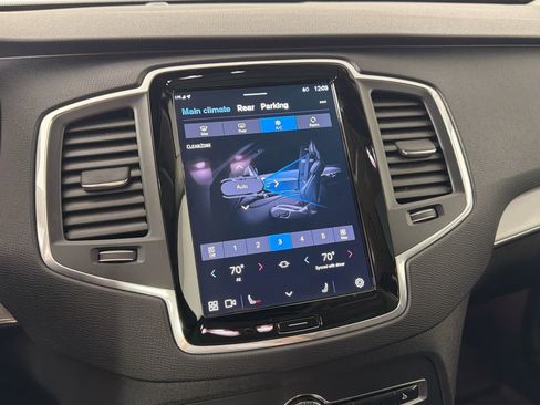 Certified 2023 Volvo XC90 B5 Core w/ Protection Package Premier image 16