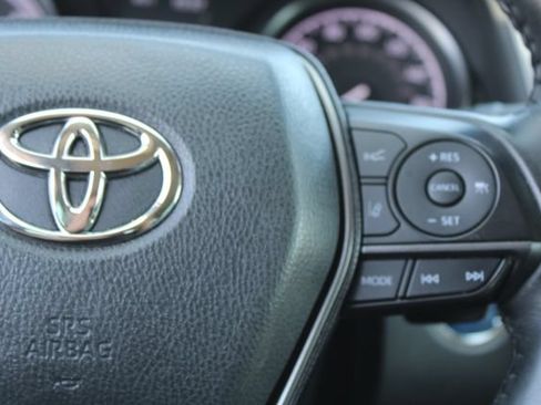 Used 2024 Toyota Camry SE FWD image 17