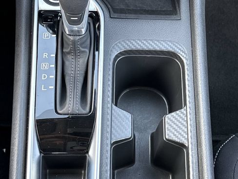Used 2025 Nissan Sentra SV FWD image 26