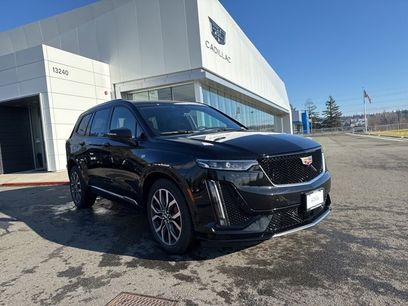 New 2025 Cadillac XT6 Sport w/ Platinum Package
