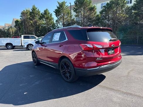 Used 2021 Chevrolet Equinox LT FWD image 5