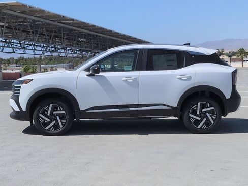 New 2026 Nissan Kicks SV FWD image 3