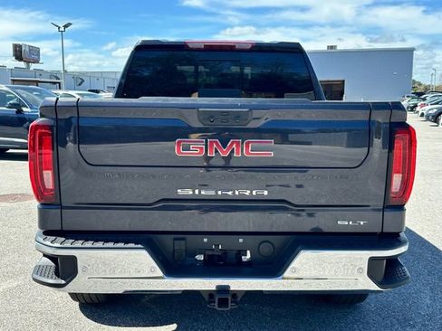 Used 2025 GMC Sierra 1500 SLT w/ SLT Premium Plus Package image 2