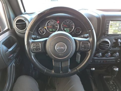 Used 2015 Jeep Wrangler Unlimited Sport w/ Dual Top Group AWD/4WD image 46